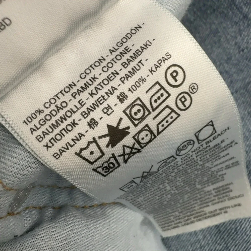 Levis measurements waist